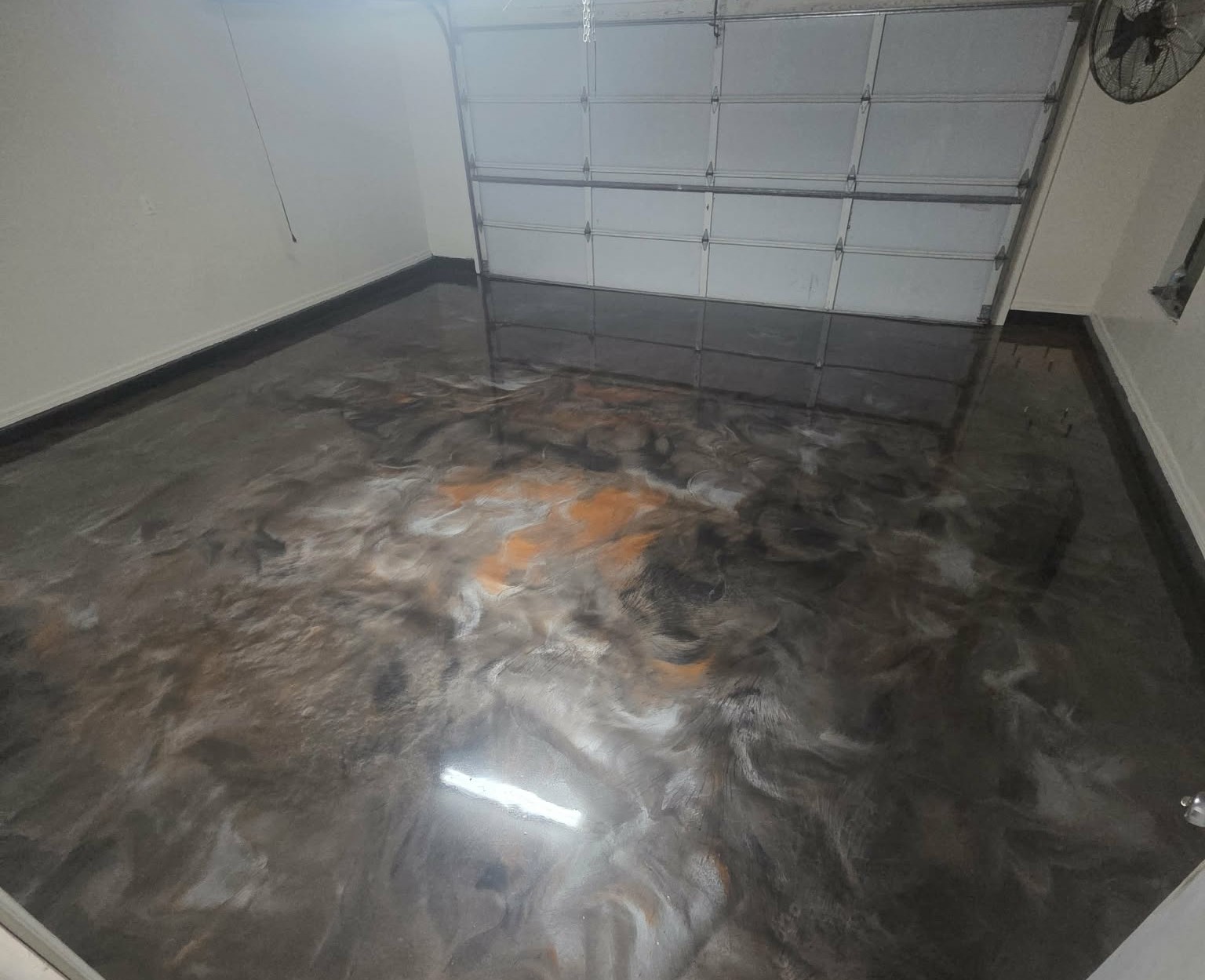 Metallic floor system sample